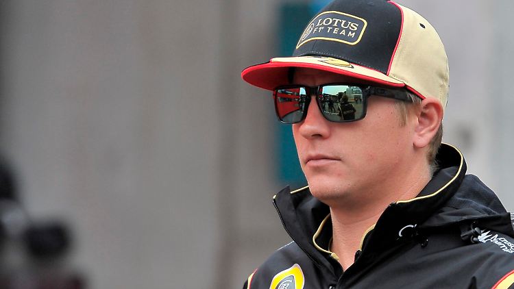 Kimi Räikkönen und die ewige Frage: bleibt er bei Lotus - oder geht er zu einem anderen Topteam. Und wenn ja: zu welchem?