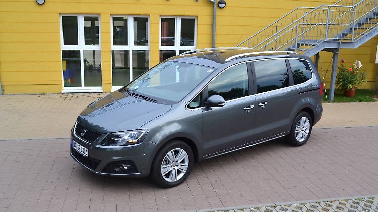 Der Seat Alhambra ist deutlich schnittiger als sein Bruder aus Wolfsburg.