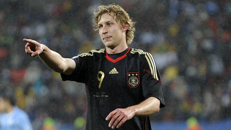 Das bisher letzte Mal: Stefan Kießling im Trikot der deutschen Nationalelf - am 10. Juni 2010 bei der WM in Südafrika. Das DFB-Team gewann in Port Elizabeth die Partie um Platz drei mit 3:2.