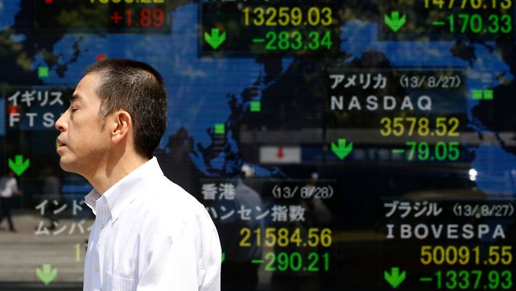 Die Börse in Japan präsentiert sich tief im Minus.