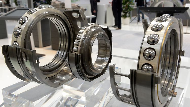 Kugellager der Schaeffler-Gruppe sind auf der Hannover-Messe ausgestellt. Das erste Halbjahr verlief eher mau.