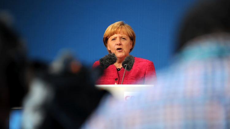 Merkel in Rendsburg: Vor dem TV-Duell will sie in die Offensive kommen.