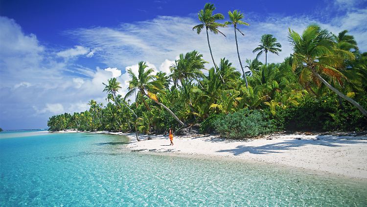 Strand von Aitutaki, einer der Cook-Inseln: Das kühle Oberflächenwasser des östlichen äquatorialen Pazifik kühlt US-Forschern zufolge die Atmosphäre und bremst so den globalen Temperaturanstieg.