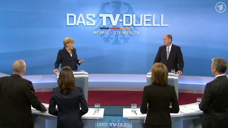Merkel und Steinbrück schenken sich nichts.
