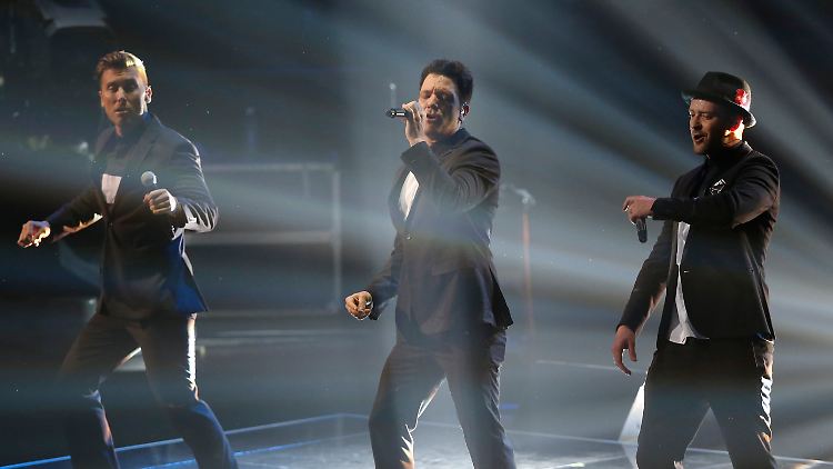Lance Bass, JC Chasez and Justin Timberlake (v.l.) von 'N Sync bei den MTV Video Music Awards in New York.