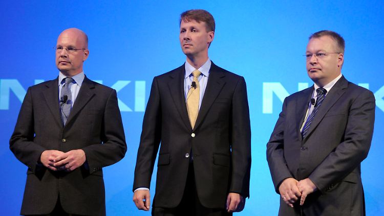 Nokias Interims-Präsident Timo Ihamuotila (l.), Verwaltungsratschef Risto Siilasmaa und Ex-Konzernchef Stephen Elop. 
