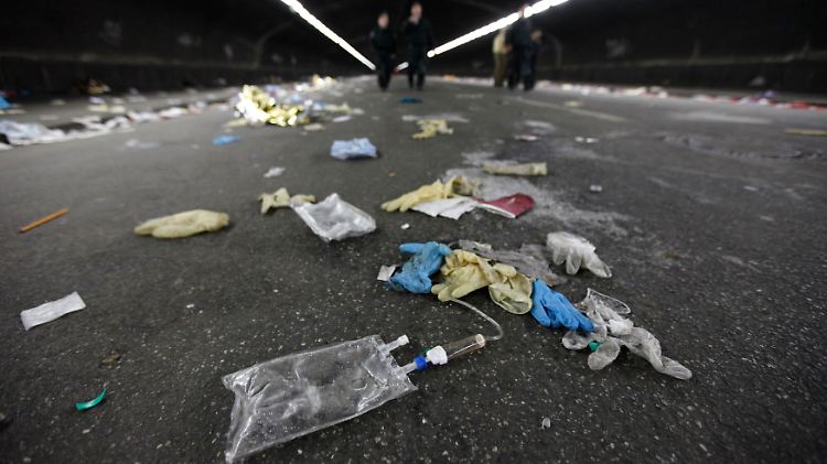 20 Meter breit - einer der beiden Tunnel zum Güterbahnhof in Duisburg.