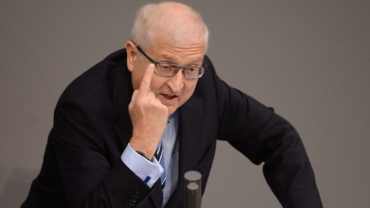 Seine Kritiker werfen ihm vor, er habe sich im Wort vergriffen.