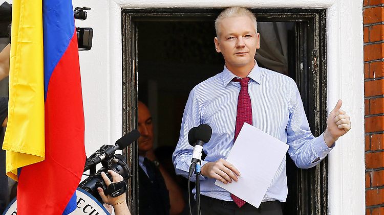 Assange ist bereit, sich befragen zu lassen.