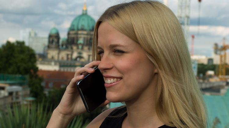 Das Asus Fonepad 6 ist ein sehr großes Smartphone.
