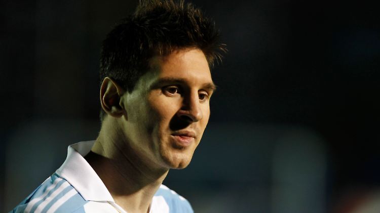 Lionel Messi beteuert, keine Steuern hinterzogen zu haben. Nun zahlt er eine Millionensumme zurück.