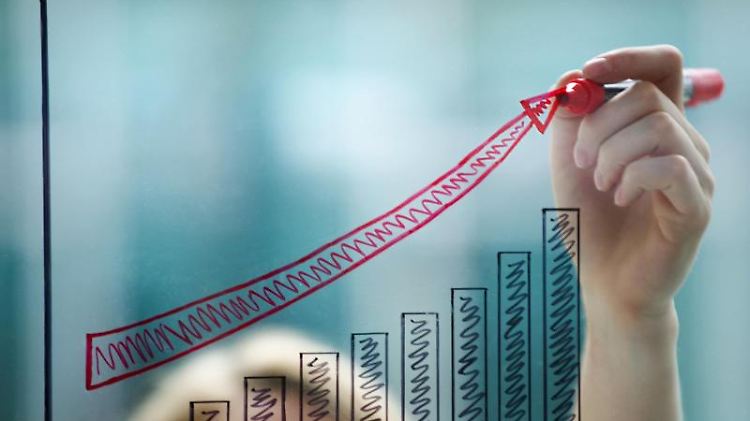 Sie kosten wenig Gebühren und sind transparent: Börsengehandelte Indexfonds - sogenannte ETFs - sind attraktive Produkte. Allerdings sind sie nicht immer besser als gemanagte Fonds. Foto: Franziska Koark