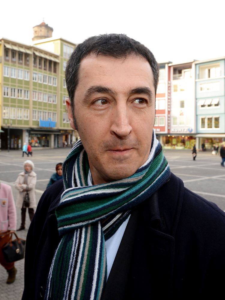 Kein leichtes Spiel für Cem Özdemir. 2009 bekam der Grünen-Vorsitzende wegen Kaufmann kein Mandat für den Bundestag. Jetzt hat er sich sicherheitshalber über die Landesliste absichern lassen.