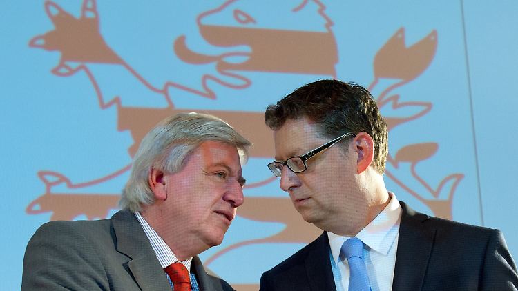 Die Eintracht täuscht: Volker Bouffier (CDU) und Thorsten Schäfer-Gümbel (SPD) sind Kontrahenten.