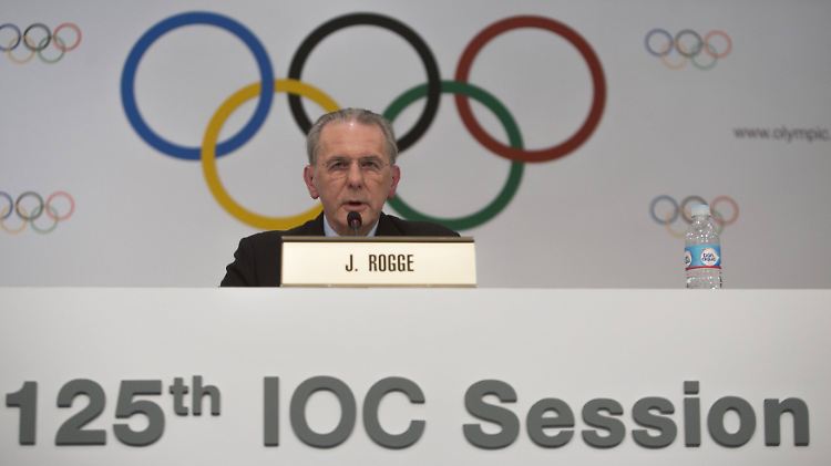 Jacques Rogge tritt nach zwölf Jahren als IOC-Präsident ab. Vorher verkündet er noch den Olympia-Gastgeber 2020.