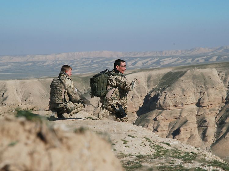 Bundeswehrsoldaten Mitte Januar 2010 bei Kundus im Norden Afghanistans.