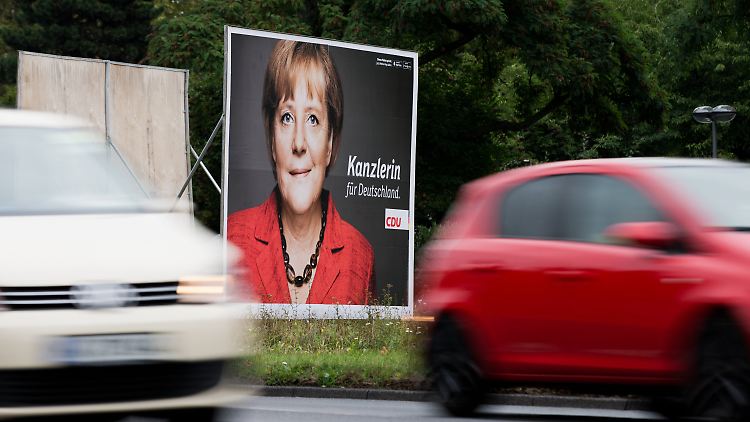 "Vertrauen Sie mir", sagt die Kanzlerin und verrät nichts weiter.