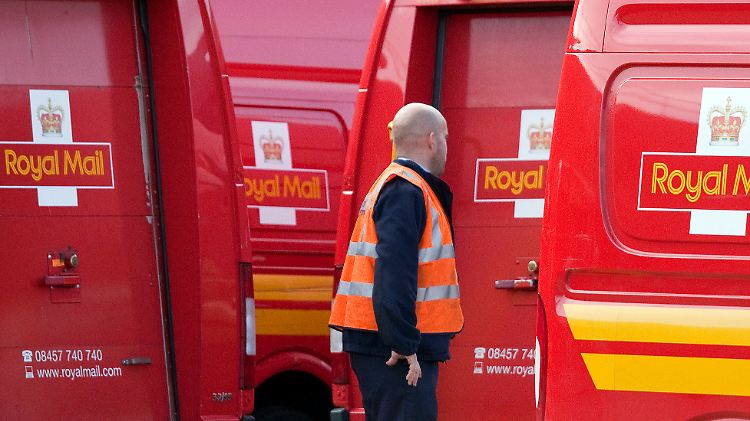 Traditionell in Rot und mit könglichem Wappen: Die Royal Mail ist nicht einfach nur ein Briefdienstleister.