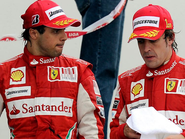 Zwei Fahrer, ein Arbeitgeber: Felipe Massa, links, und Fernando Alonso.