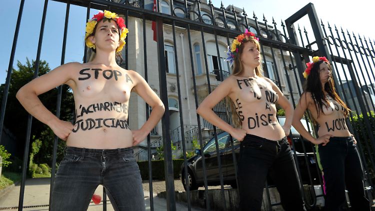 Der Oben-Ohne-Protest ist ihr Markenzeichen, doch mit solchen Aktionen in Belgien ist es vorerst vorbei.