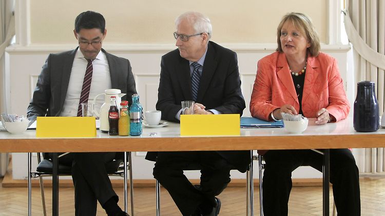 Sie haben was gegen eine "Bevormundungsrepublik": Rösler, Brüderle und Leutheusser-Schnarrenberger.