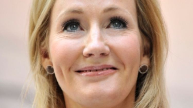 Sie habe einen Drang dazu, ihr fiktives Universum zu beschützen, sagt Rowling.