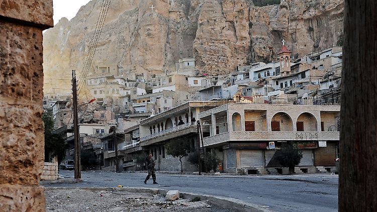 Das Dorf Maaloula, nordöstlich von Damaskus, wird weiterhin von den Kämpfern der Freien Syrischen Armee gehalten.