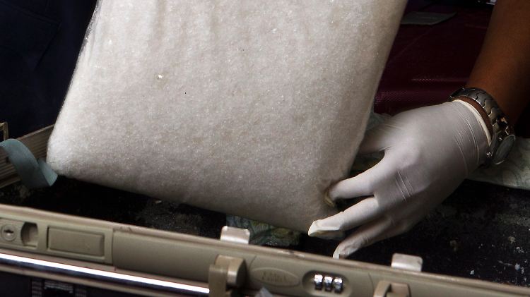 Methamphetamin wird auch als Crystal Meth bezeichnet.
