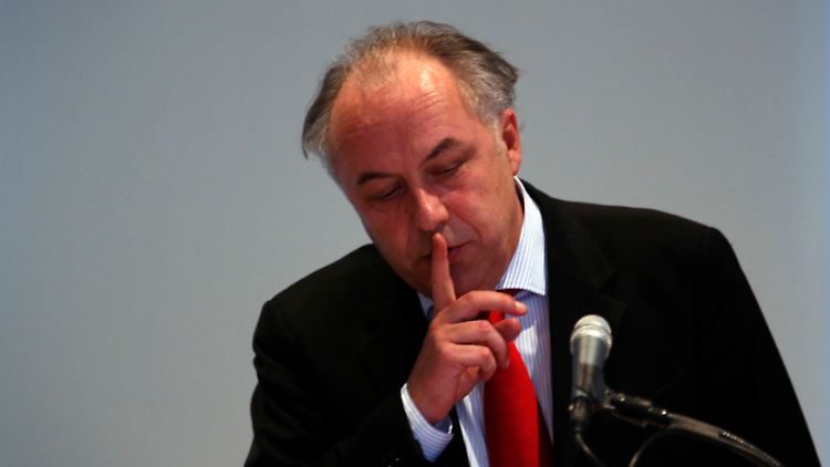 Matthias Machnig weist die Vorwürfe zurück - die Doppelbezahlung sei rechtens.