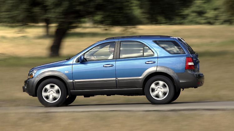 Nicht nur die C-Säule des Kia Sorento erinnert an die M-Klasse.