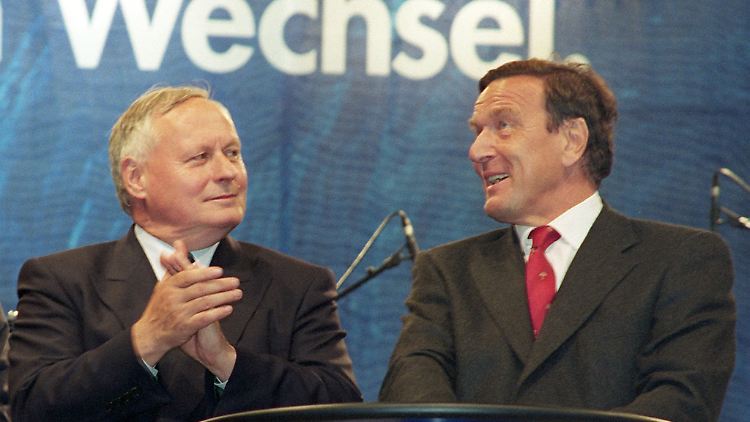 Seit Jahren haben die einstigen Parteifreunde Schröder und Lafontaine kein Wort mehr miteinander gewechselt. 
