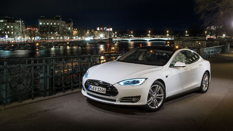 Dieser Flitzer hätte noch unter das Dach von Daimler gepasst.