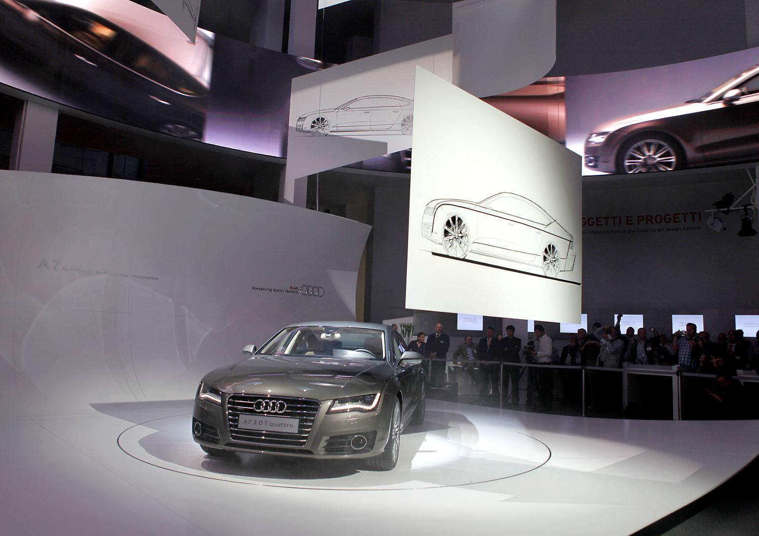 Der soll zeigen, was Audi kann: Der A7 wird in der Münchner Pinakothek vorgestellt.