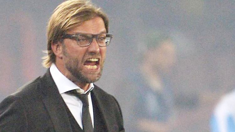 Muss nach seinem Ausraster beim SSC Neapel ein weiteres Spiel auf die Trainerbank verzichten: BVB-Trainer Jürgen Klopp.
