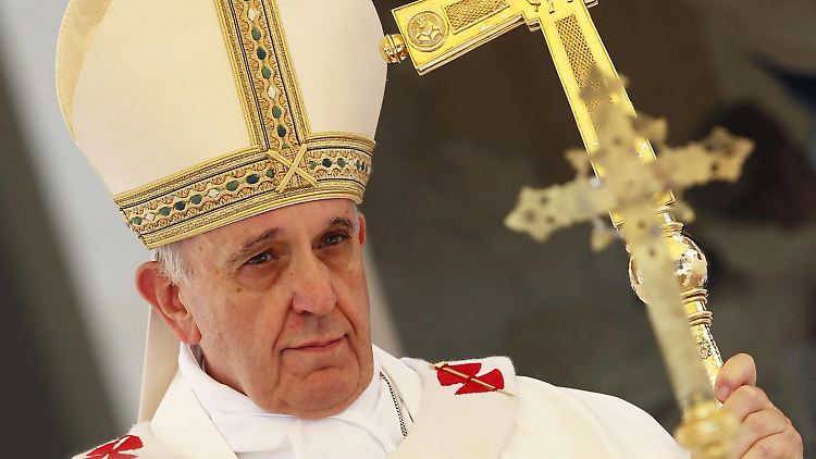 "Was die Kirche heute braucht, ist die Fähigkeit, die Wunden zu heilen", meint der Papst.