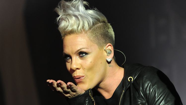 Seit wenigen Tagen ist Pink die "Frau des Jahres", gekürt vom "Billboard"-Magazin.
