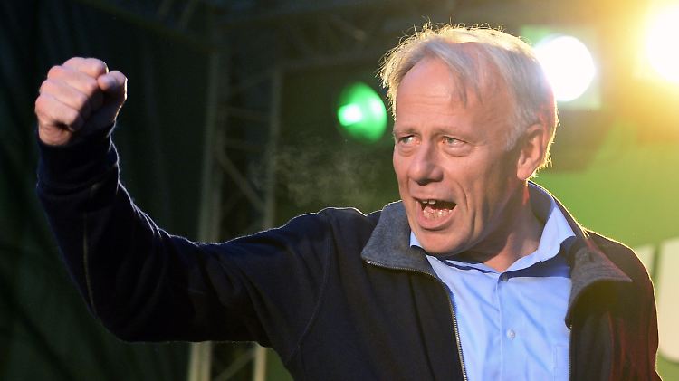 Spitzenkandidat Trittin geißelte die angebliche Anfälligkeit von Schwarz-Gelb für Lobbyisten.