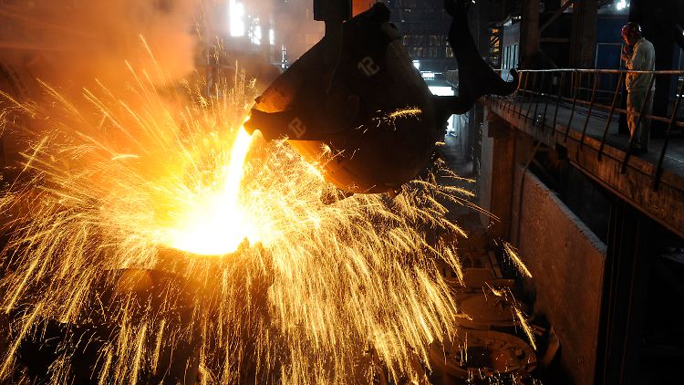In Chinas Industrie laufen die Geschäfte wieder.