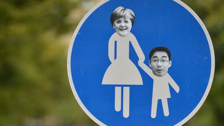 Merkel und Rösler - das war einmal. Die Union muss sich einen neuen Koalitionspartner suchen.