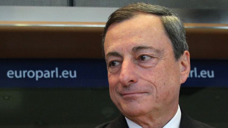 Draghi verscuht, die Kreditversorgung der Realwirtschaft sicherstellen - und muss dazu womöglich noch mehr Geld in die Märkte pumpen.