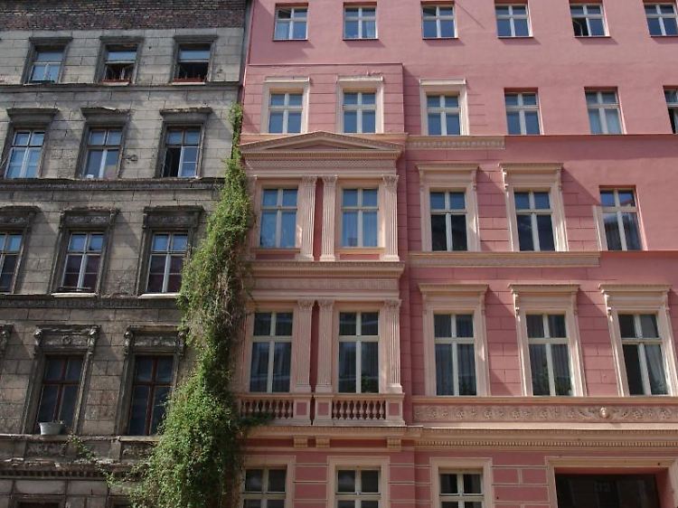 Vor allem für Immobillienbesitzer ist ein Forward-Darlehen sinnvoll, da sie damit ihr Zinsniveau halten können.