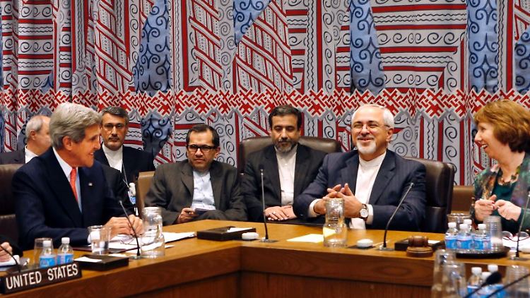 US-Außenminister Kerry, Irans Außenminister Sarif und EU-Außenbeauftragte Ashton: "Fenster der Gelegenheit geöffnet"