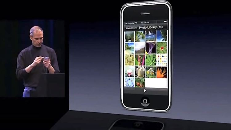 Steve Jobs bei der iPhone-Präsentation im Januar 2007.
