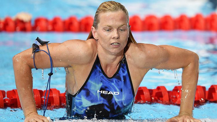 Raus aus dem Becken: Britta Steffen.