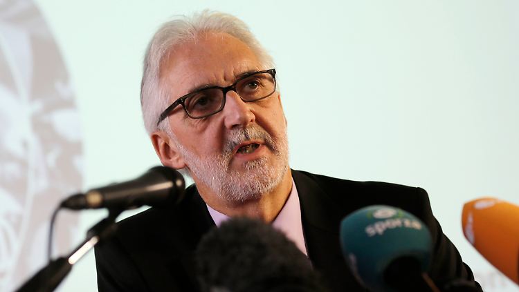Gewählt und entnervt: Brian Cookson.