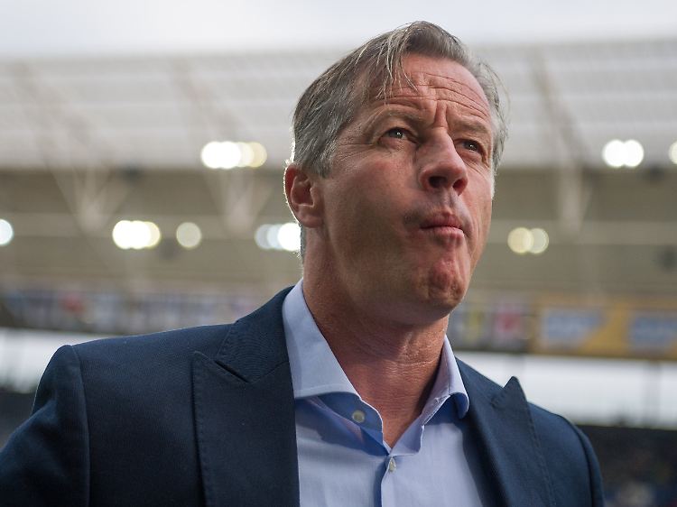 Wenn es weiter abwärts geht, wird Trainer Jens Keller bald wieder in der Diskussion stehen.