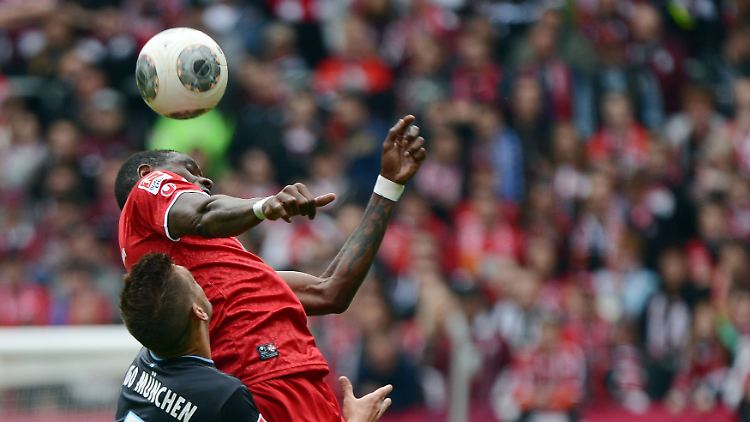 Auf dem Weg nach oben: Mo Idrissou und der FC Kaiserslautern.