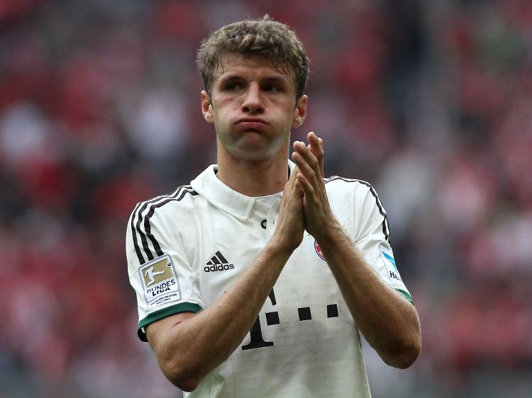 Puh, geschafft: Thomas Müller nach der Pflichtaufgabe gegen Wolfsburg.