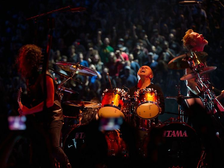 Konzert in alle Richtungen - für den Film spielten Metallica auf einer 360-Grad-Bühne.