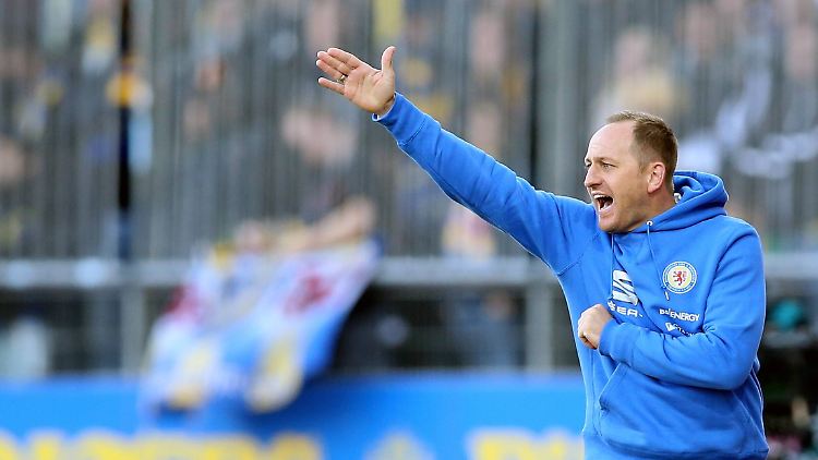 Den Makel des schlechtesten Bundesliga-Starts aller Zeiten wird Lieberknecht so schnell nicht los - frühestens nächste Saison.